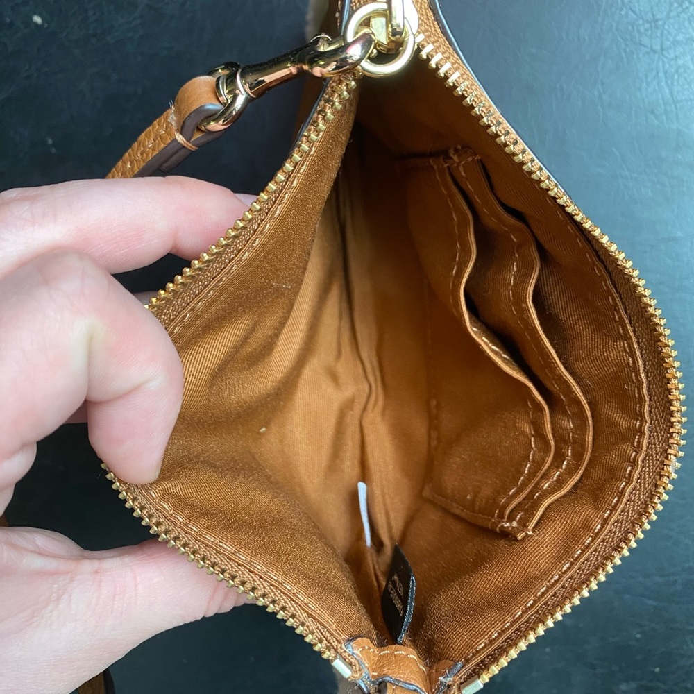 Coach wristlet 🧡 - Picture 4 of 4